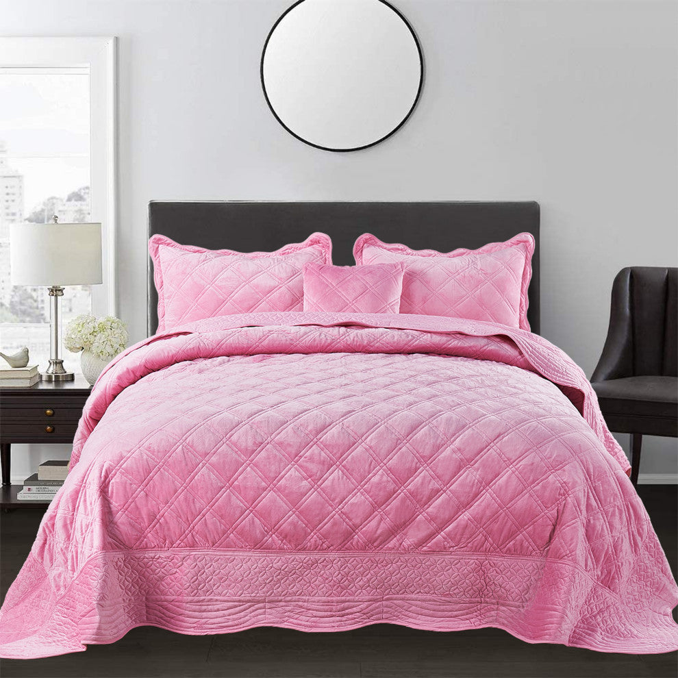 Supersoft Microplush Quilted 4-Piece Bed Spread Set, Pink, Queen
