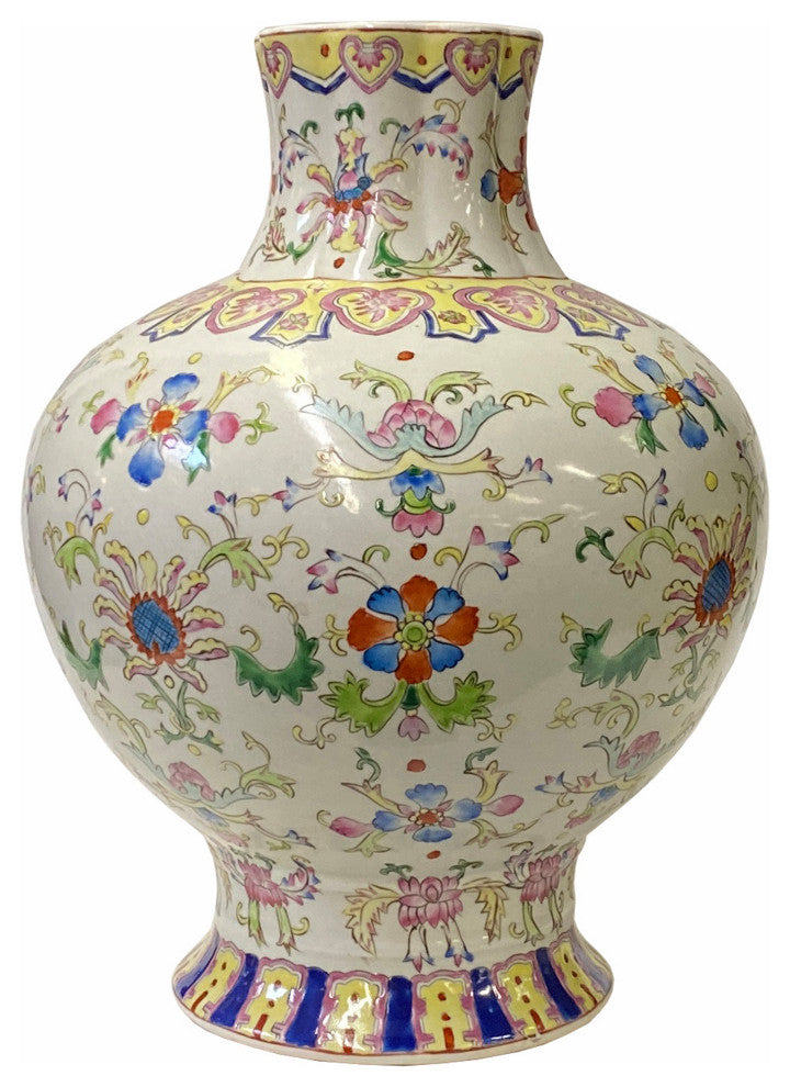 Chinese White Base Porcelain Hand-painted Flower Color Graphic Vase Aws1828
