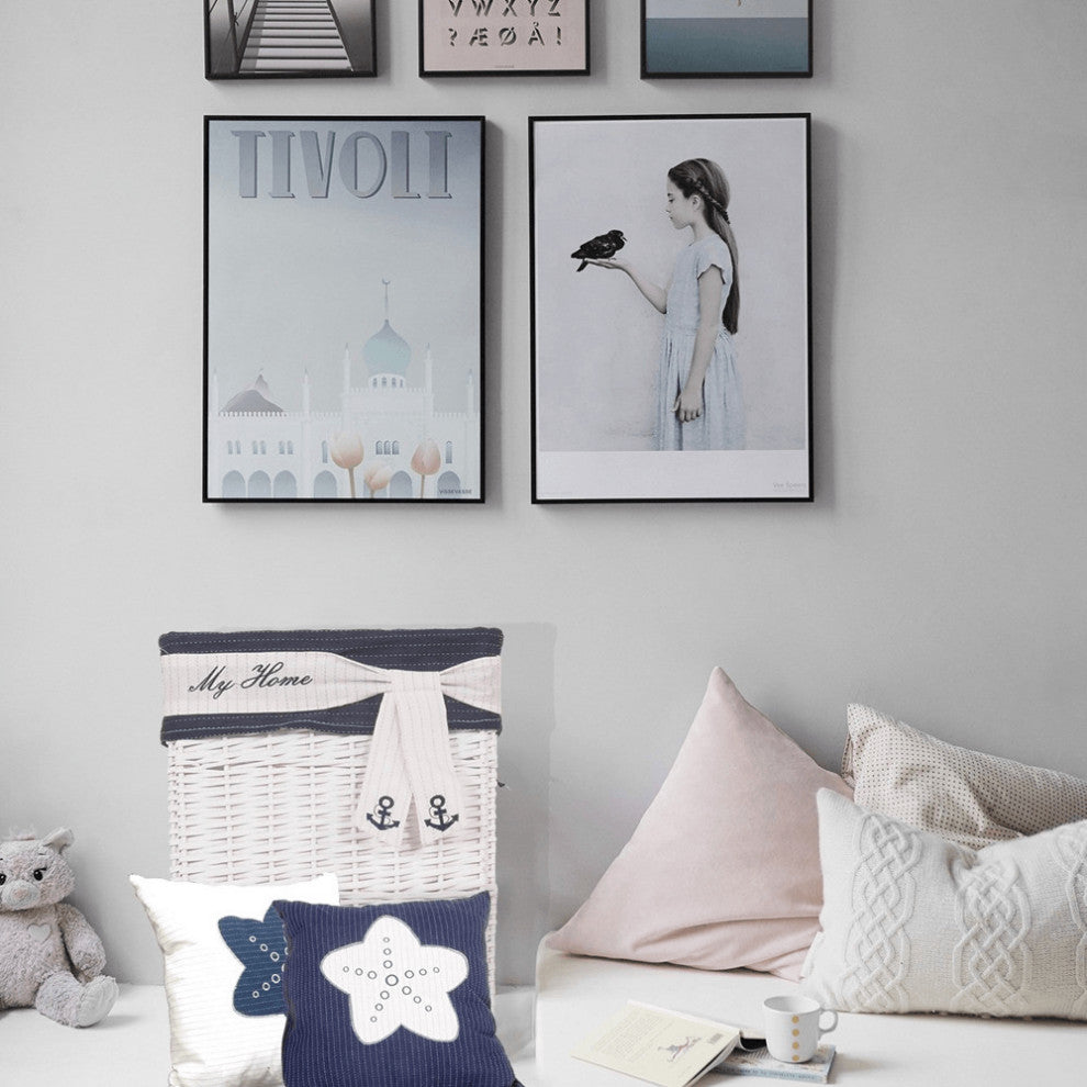 Set Of Two 17" X 17" Blue And White Starfish Throw Pillows