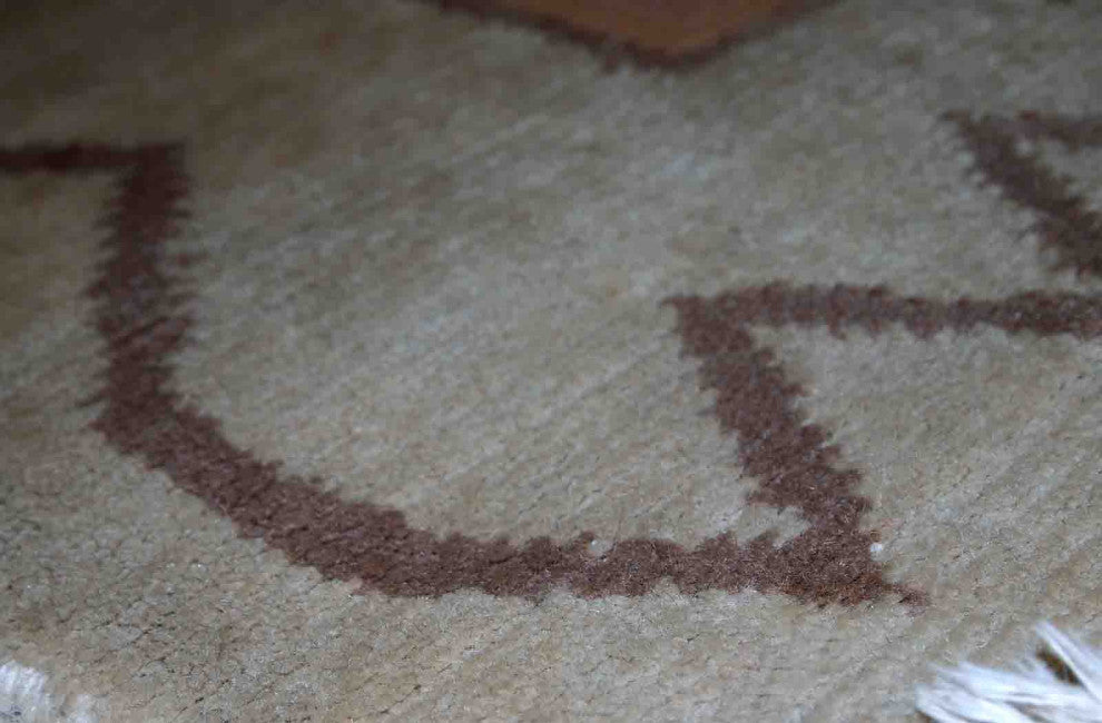 Handmade vintage Tibetan Khaden rug 5.2' x 7.7' (159cm x 237cm) 1960s