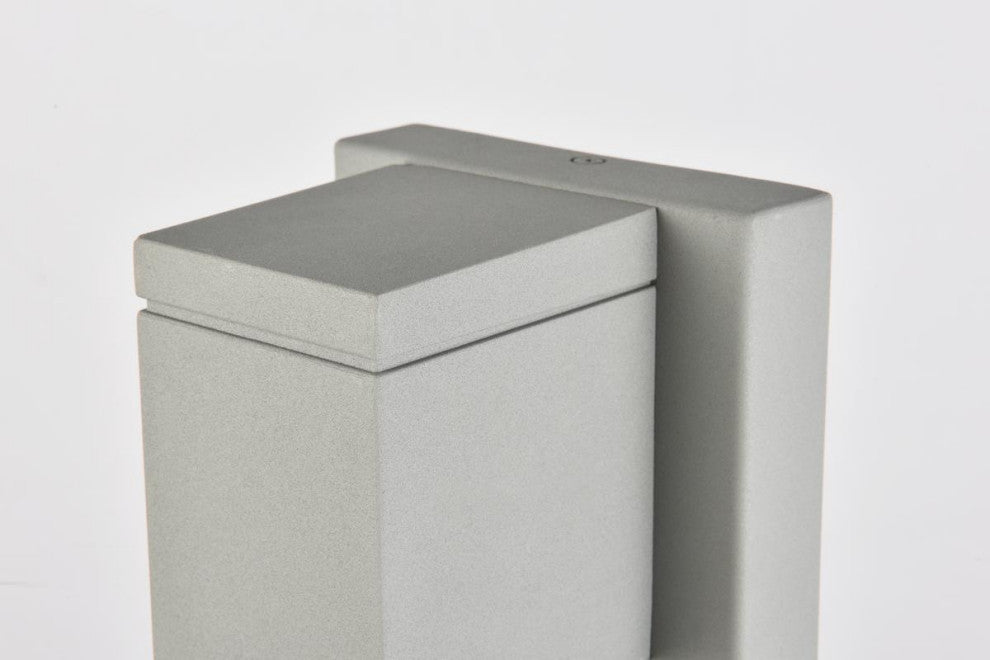 Trendy Fare LED Wall Sconce (Silver)