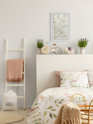 "Minnesota Outline" Framed Painting Print, 20x30