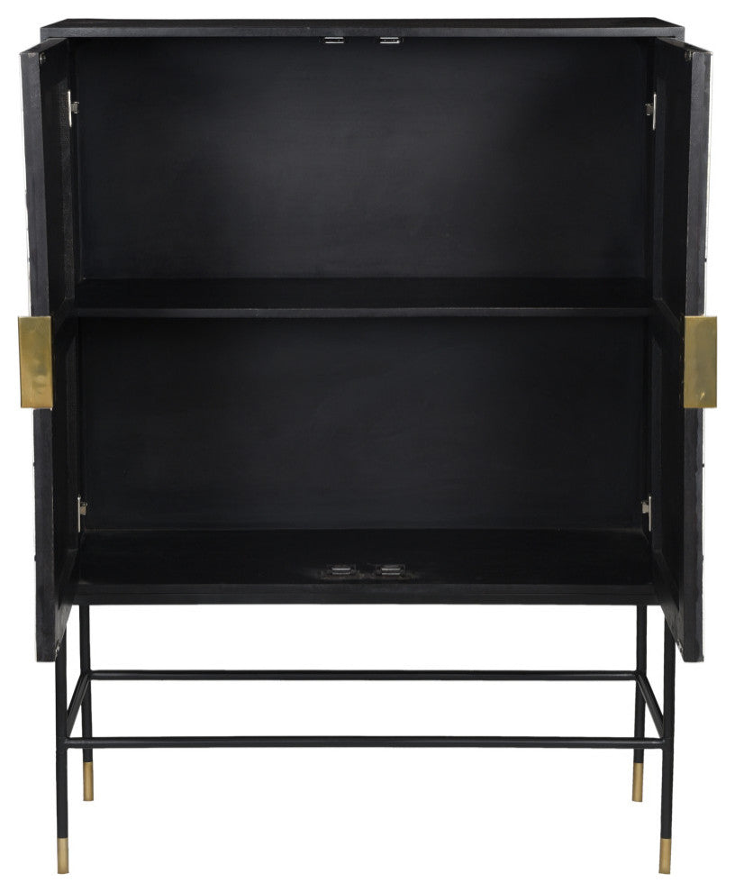Shaws Cabinet