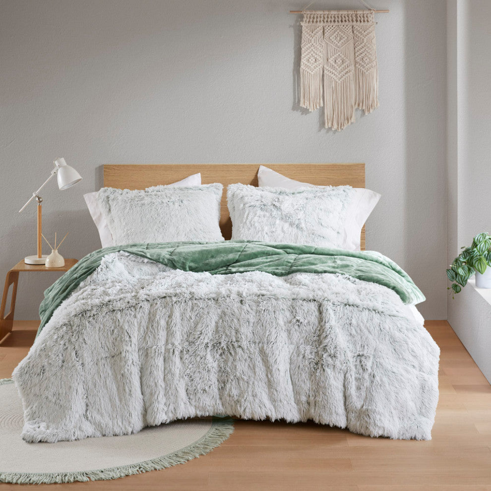 Intelligent Design Malea Shaggy Faux Fur Comforter Mini Set