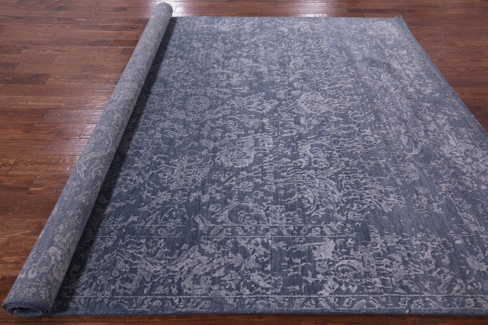 8' 1" X 10' 1" Persian Handmade Wool and Silk Rug Q6205