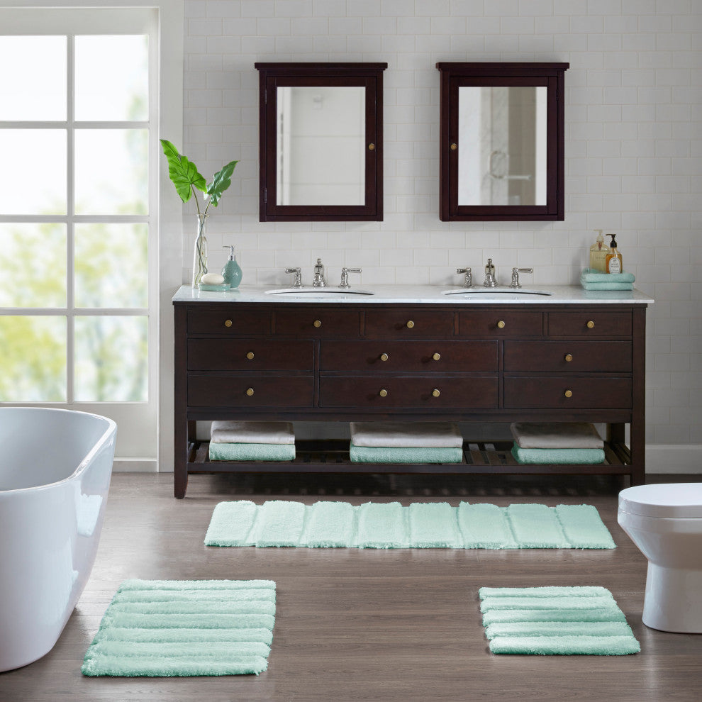 Madison Park Tufted Pearl Channel Rug, Seafoam