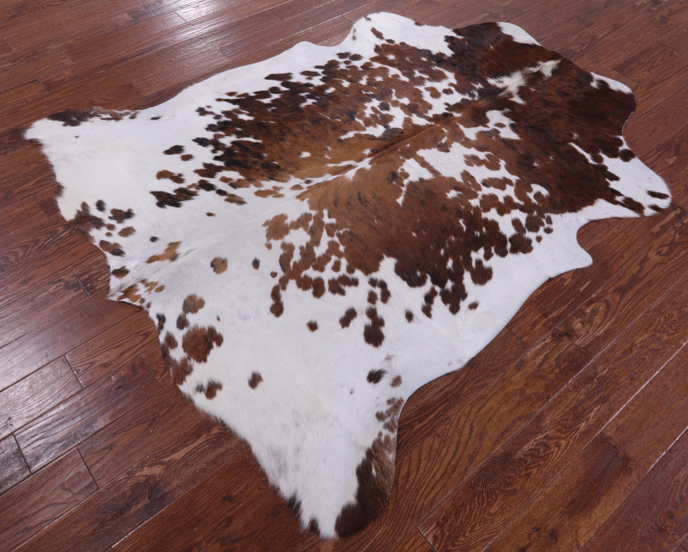 6' 7" X 6' 1" Natural Cowhide Rug C2193