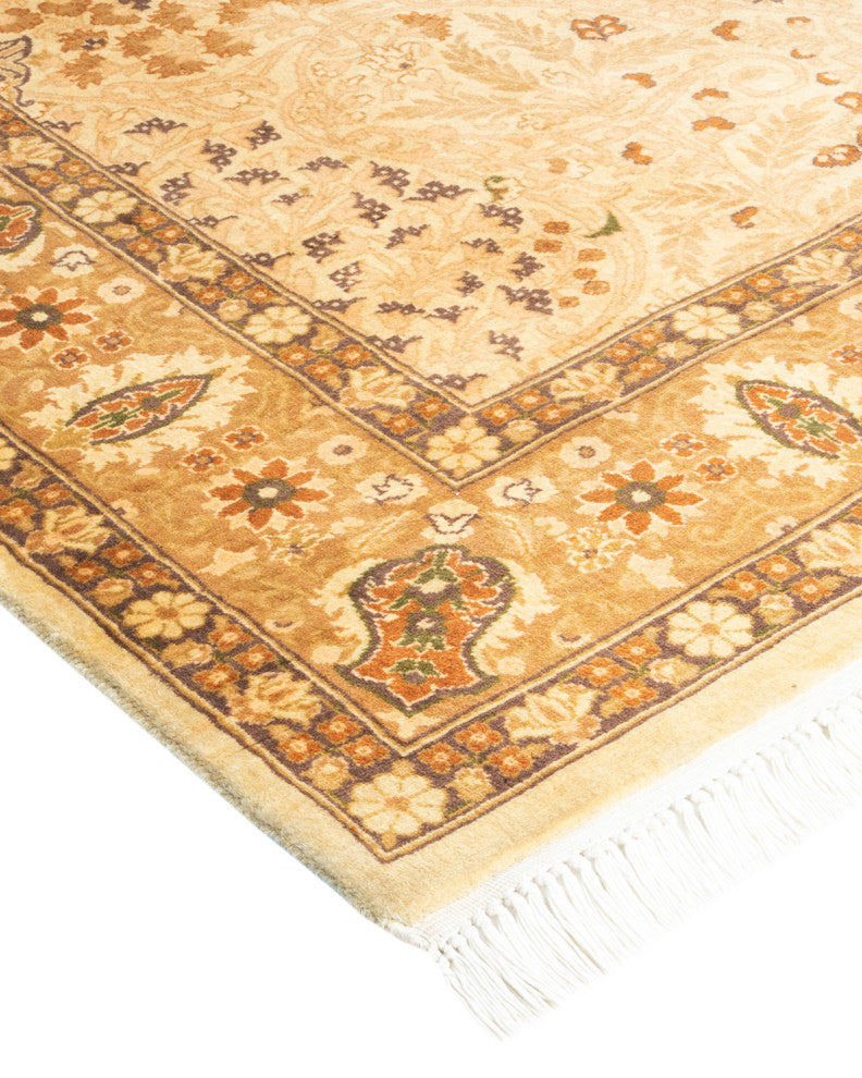 Pembe One-of-a-Kind Hand-Knotted Area Rug Ivory, 4'7"x7'6"