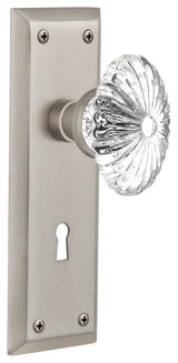 New York Plate With Oval Fluted Crystal Knob, Satin Nickel