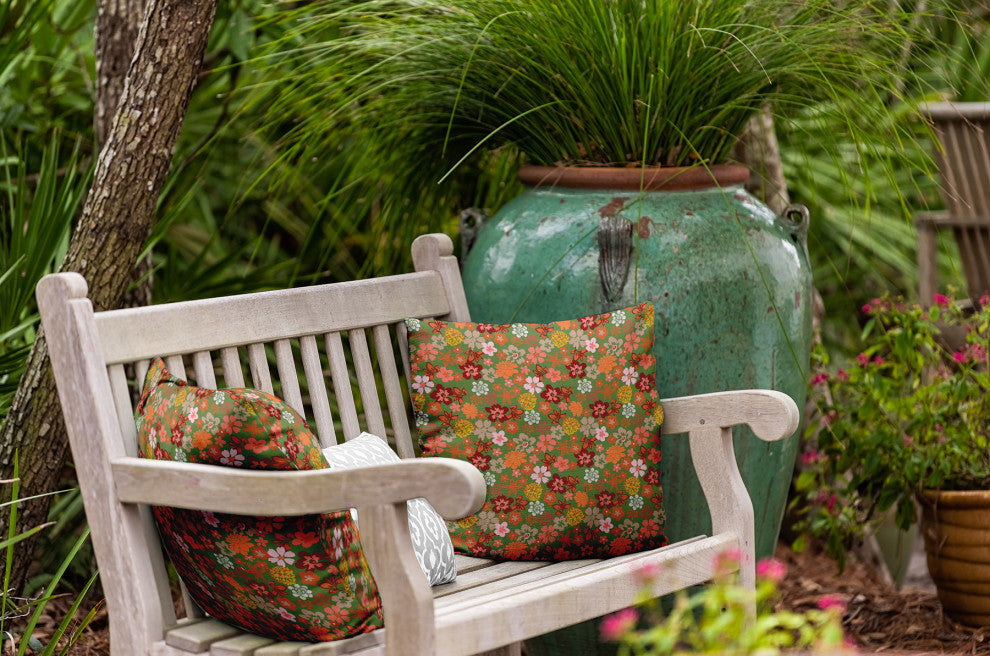 Succulent Garden Indoor/Outdoor Throw Pillow, Scallion, 18"x18"