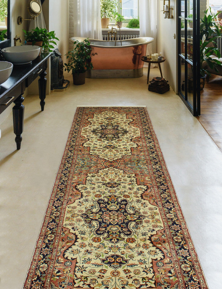 Pak-Persian Fikri Ivory/Navy Runner, 2'1x8'11