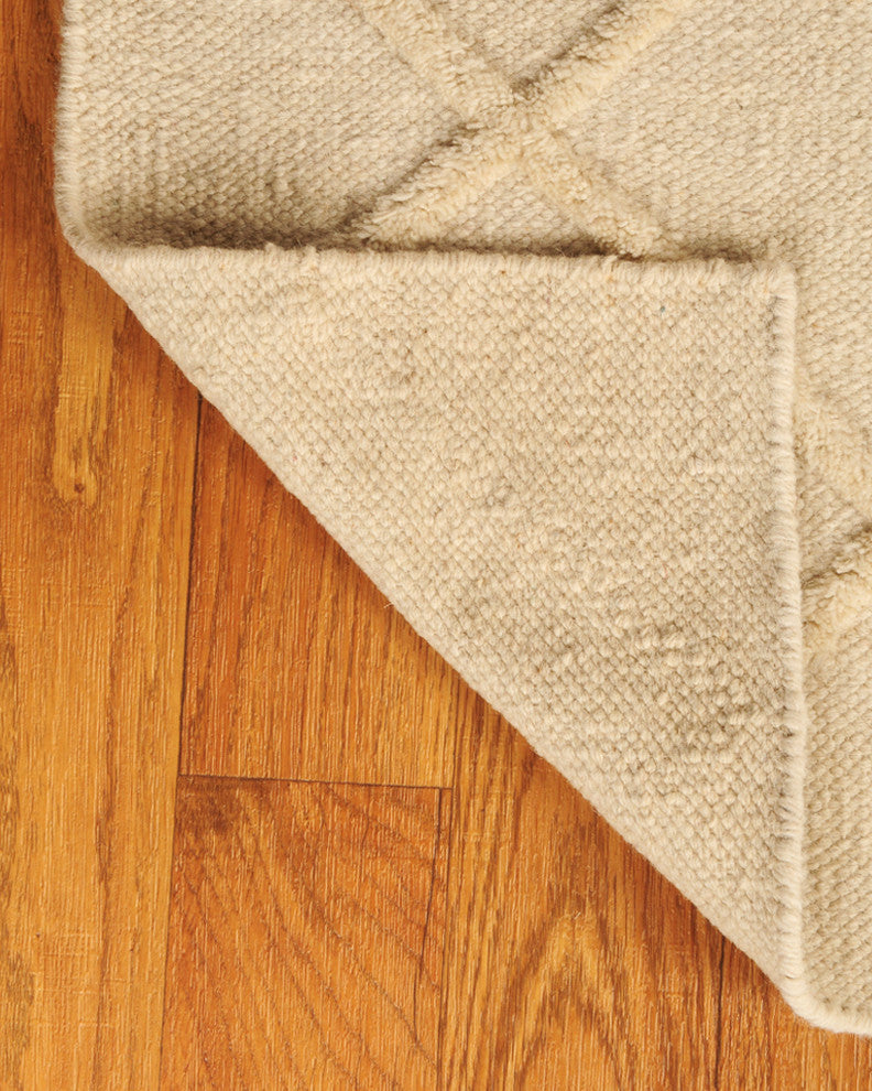 "Century City" Morrocan Wool Rug, 100% Natural Fiber, Hand Woven, 4' X 6'