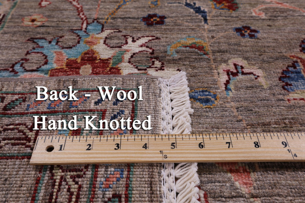 4' 11" X 7' 1" Persian Tabriz Hand-Knotted Rug Q10107
