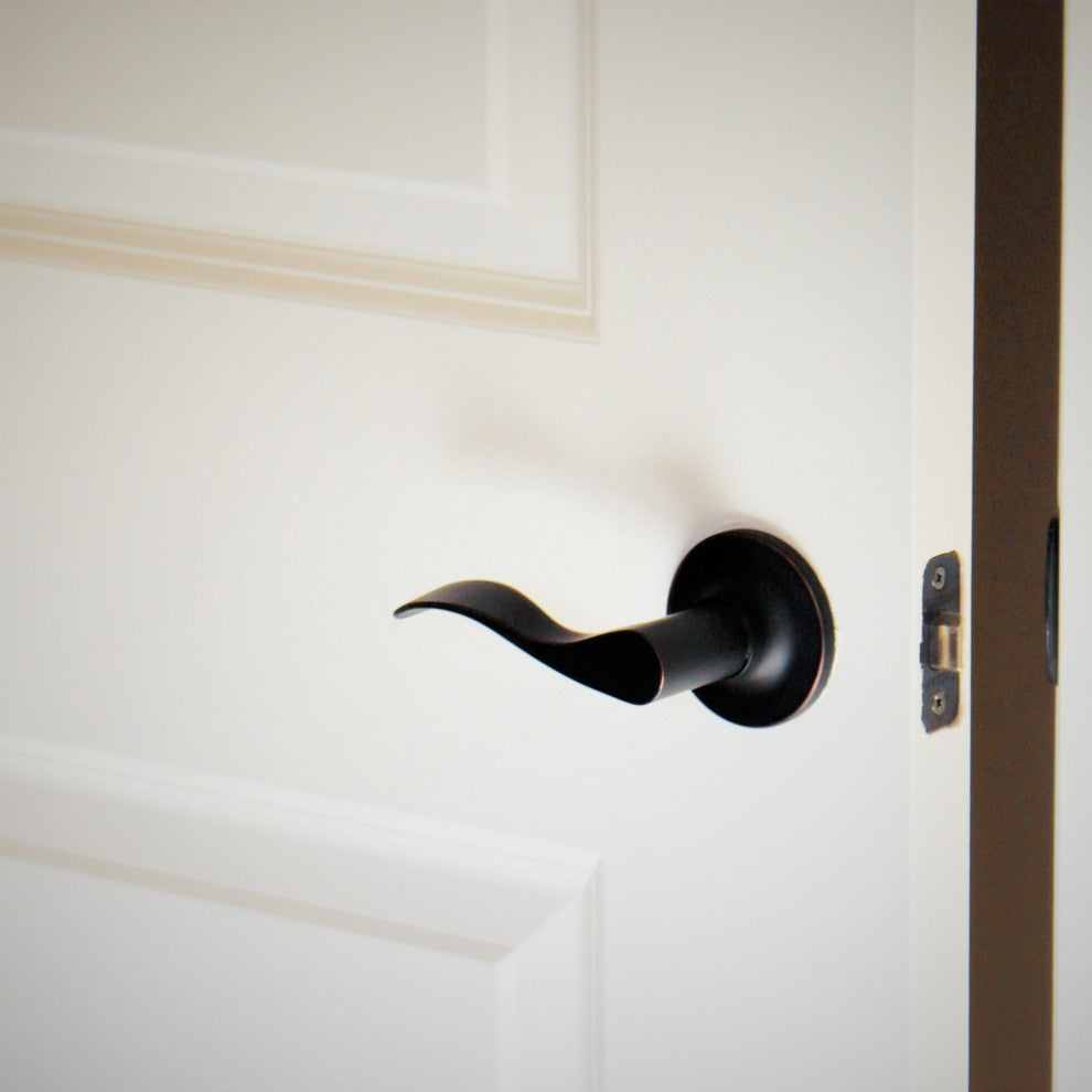Delaney Hardware Callan Bennett Keyed Entry Lever Set, Black