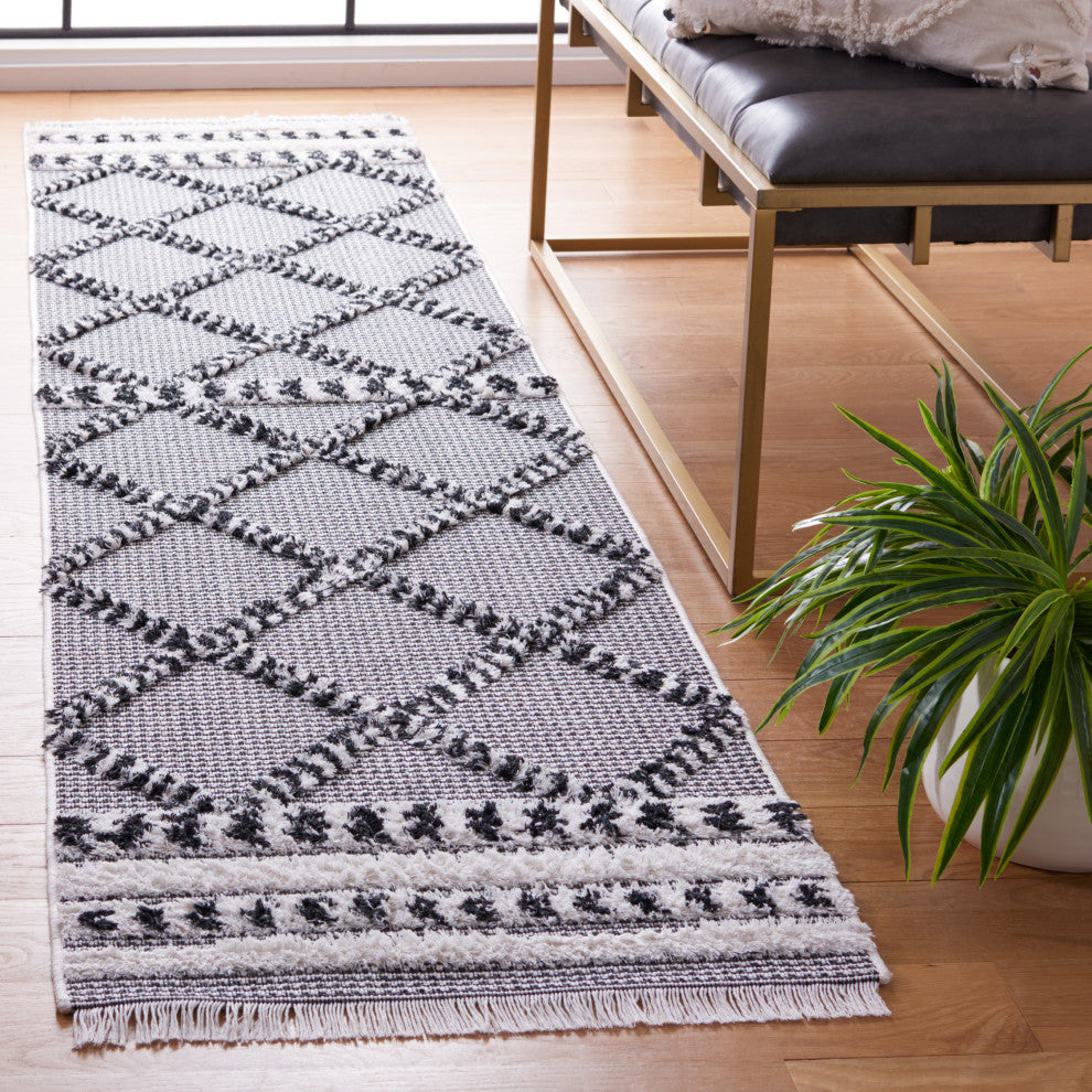 Safavieh Augustine Collection, AGT714 Rug