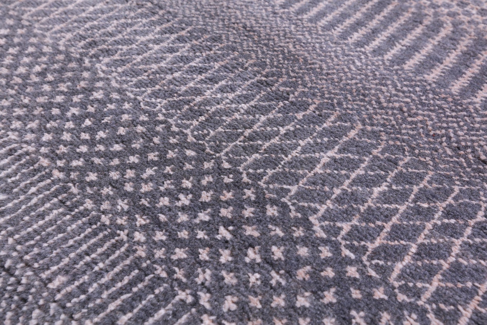 6' 1" X 9' 4" Wool and Silk Savannah Grass Handmade Rug Q11421