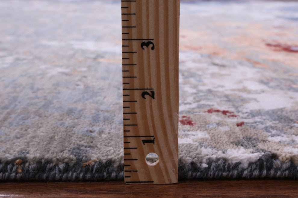 6' 1" X 9' 3" Handmade Modern Wool and Silk Rug Q8887