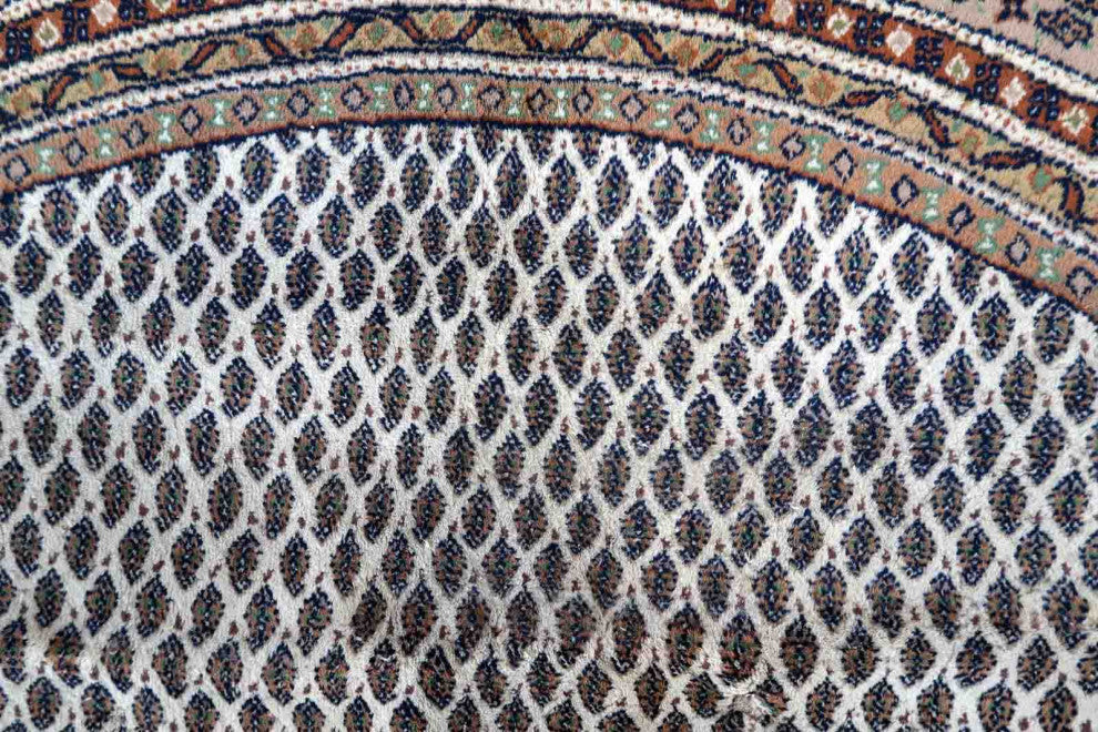 Handmade Vintage Indian Seraband Rug 8.3', 253cm 1970s