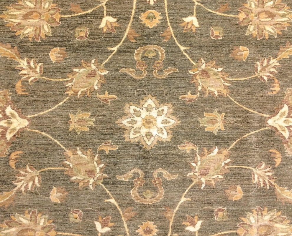 Peshawar Janar Green-Gray/Ivory Rug, 9'11"x13'6"