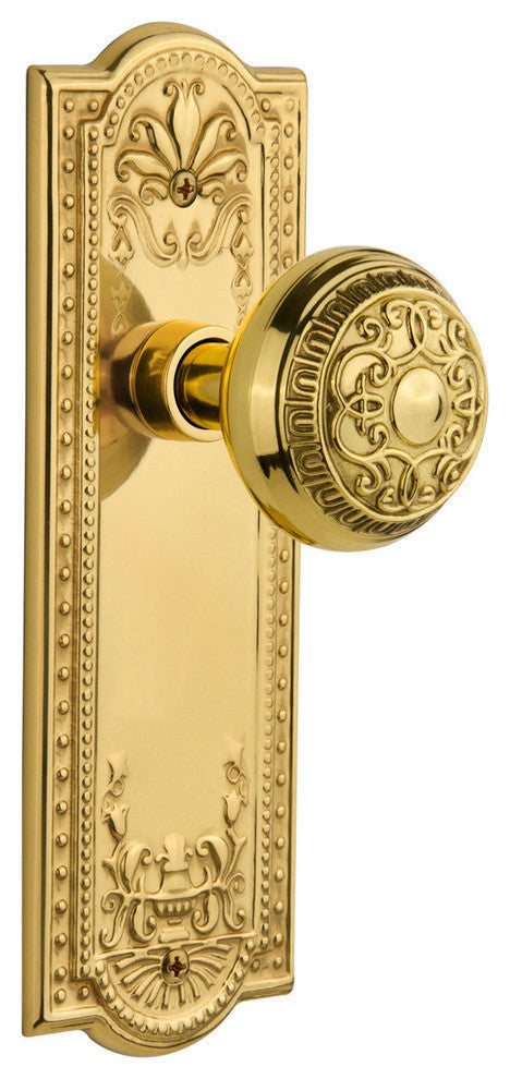 Double Meadows Plate With Egg and Dart Knob, Unlacquered Brass