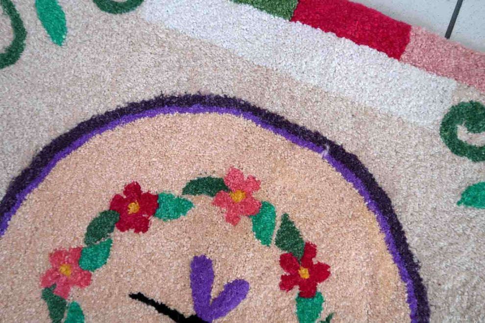 Handmade Contemporary ORA French Hooked Rug 3.2'x3.3', 99cmx102cm, 2021