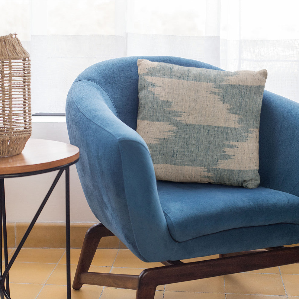 Plutus Blue Faded Abstract Luxury Throw Pillow, 18"x18"