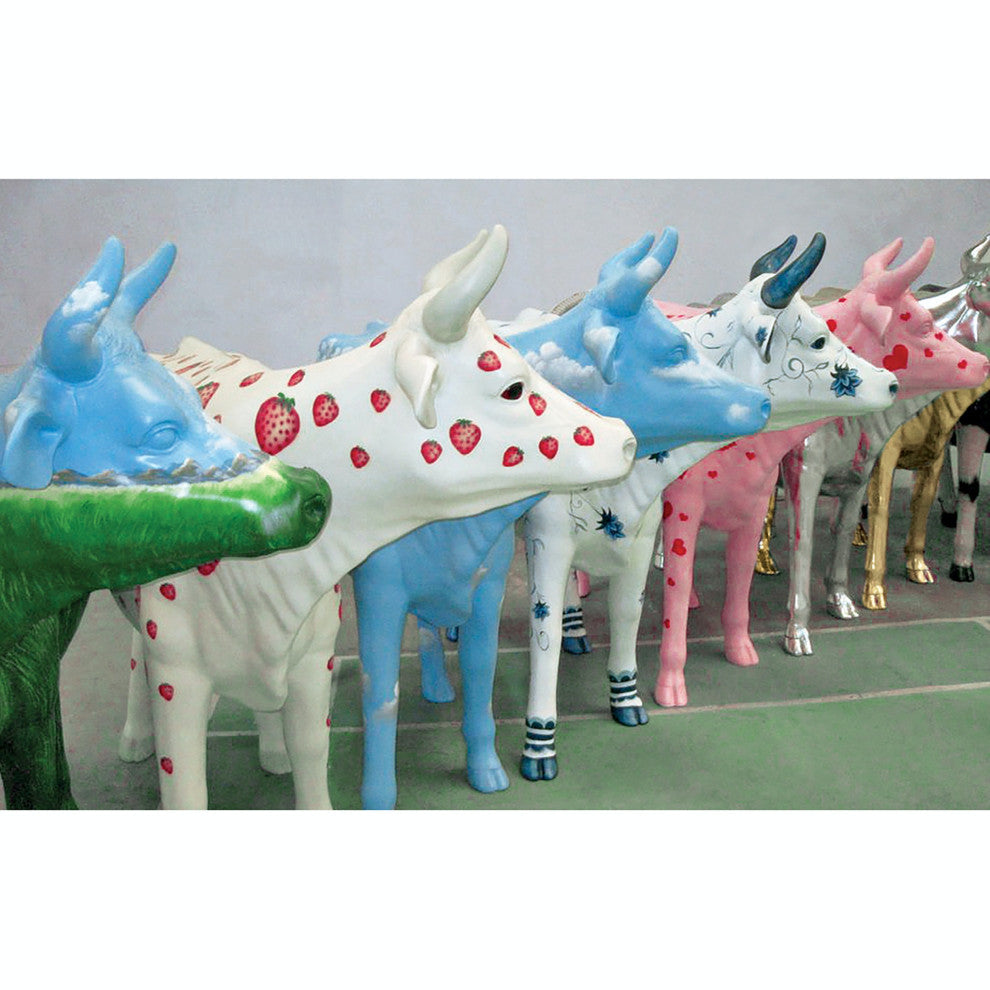 Grand Scale Holstein Statue