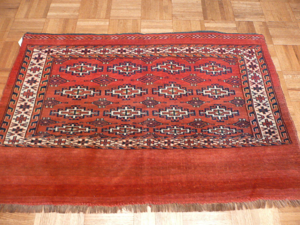 2'6x3'10 Antique Bokara Rug