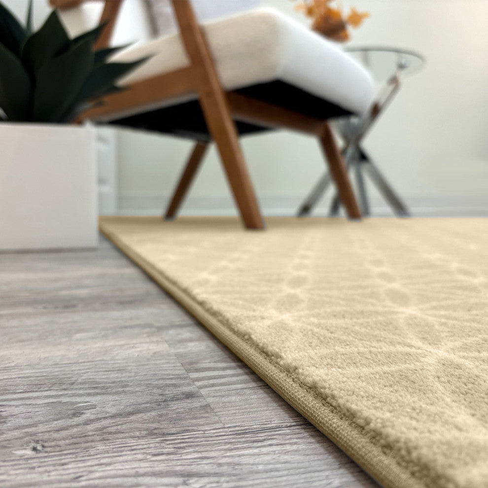 EYELET Soft Tactesse Nylon Area Rug with Anti-Stain Protection, Buttercup, 6'x9'