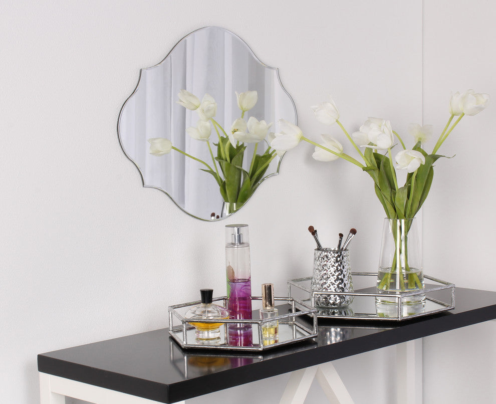 Kate and Laurel Felicia Metal Mirrored Nesting Decorative Trays, Silver
