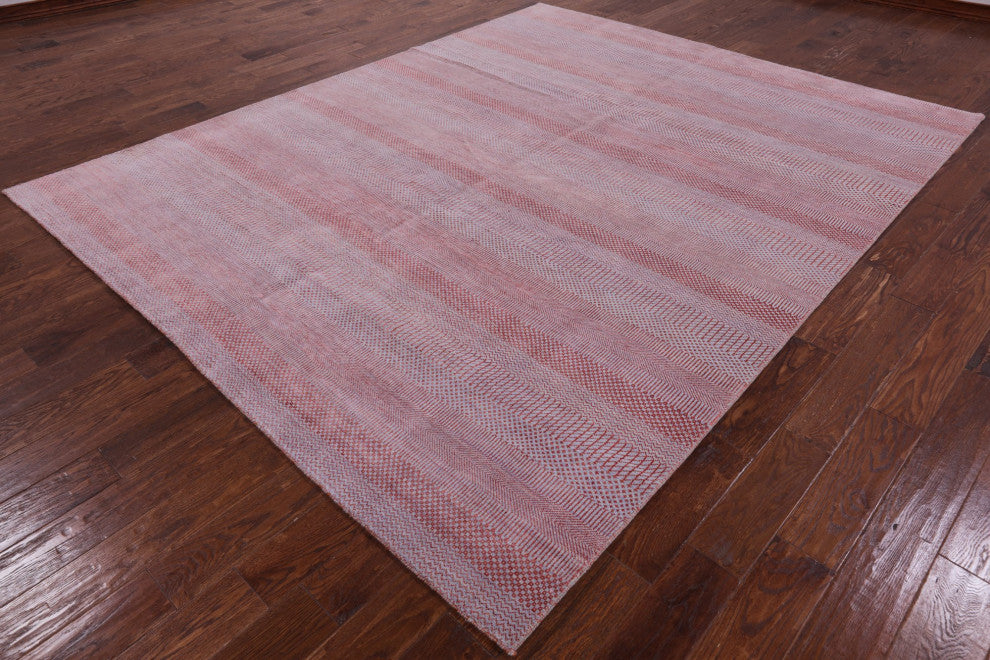 Handmade Savannah Gabbeh Wool and Silk Rug 8' 1" X 10' 1" Q4550