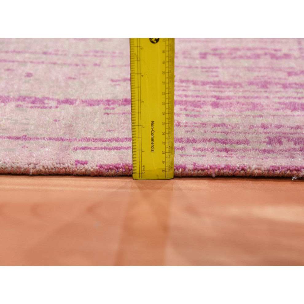 Pink Hand Knotted Vertical Ombre Design Natural Wool Runner Rug, 2'6"x6'5"