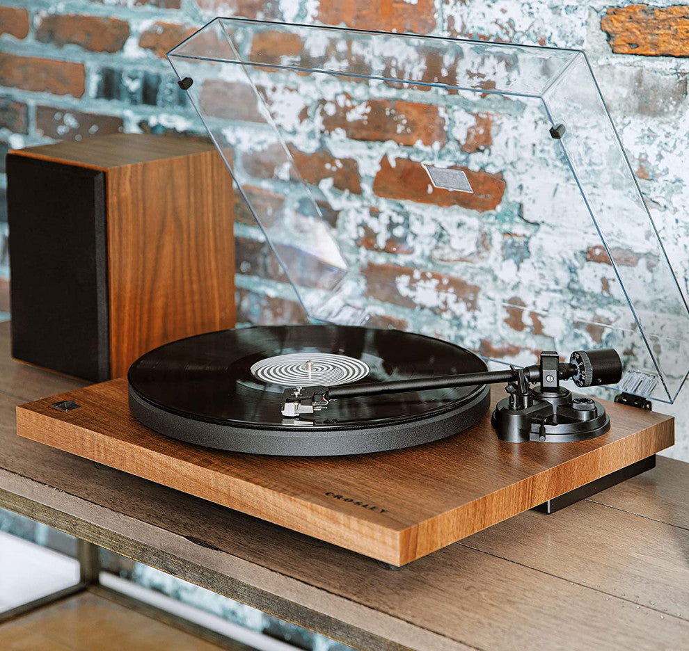C6 Turntable, Walnut