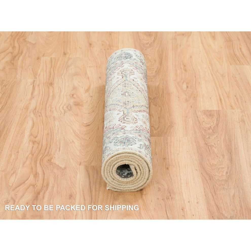 Ivory Shiraz Rosettes Border Hand Knotted Wool Runner Oriental Rug, 2'8"x6'