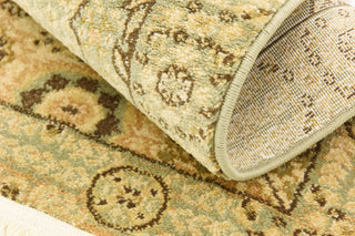 Unique Loom Light Green Jackson Palace 2' 2 x 3' 0 Area Rug