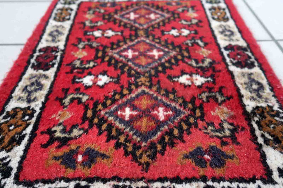 Handmade Vintage Persian Hamadan Mat 1.3'x1.8', 40cmx56cm 1970s