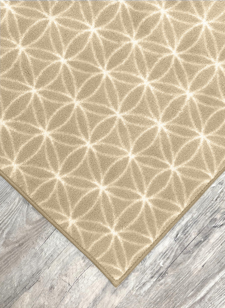 EYELET Soft Tactesse Nylon Area Rug with Anti-Stain Protection, Buttercup, 6'x8'
