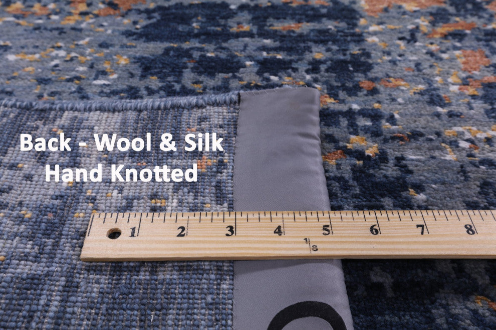 9' 0" X 12' 0" Abstract Wool and Silk Handmade Rug Q8865