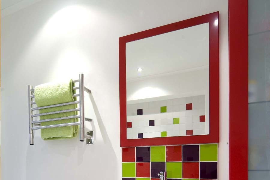 Amba Hardwired Towel Warmer, Jeeves H Straight, Brushed