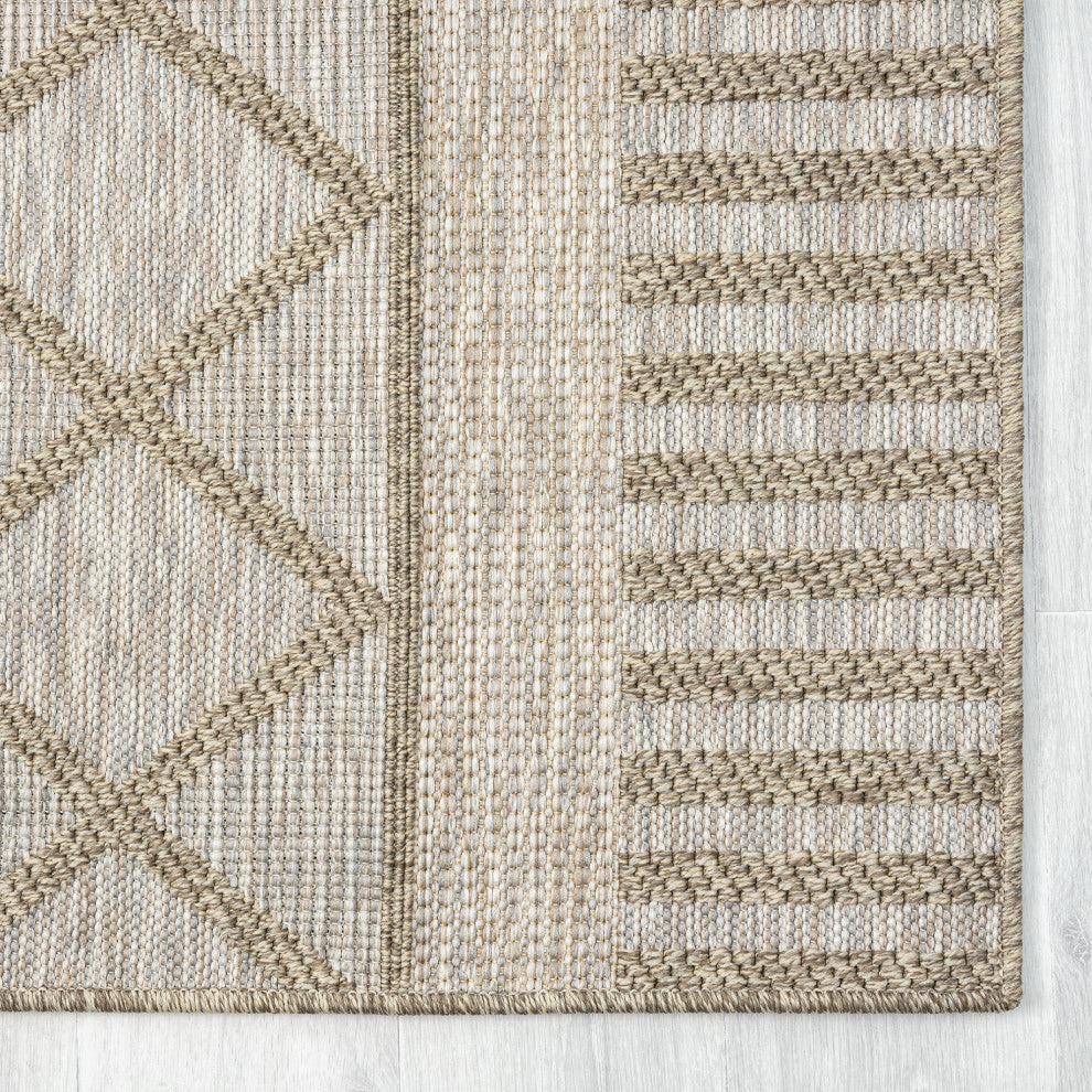 Paolo Contemporary Diamond Brown Indoor Outdoor Area Rug, 5' x 7'
