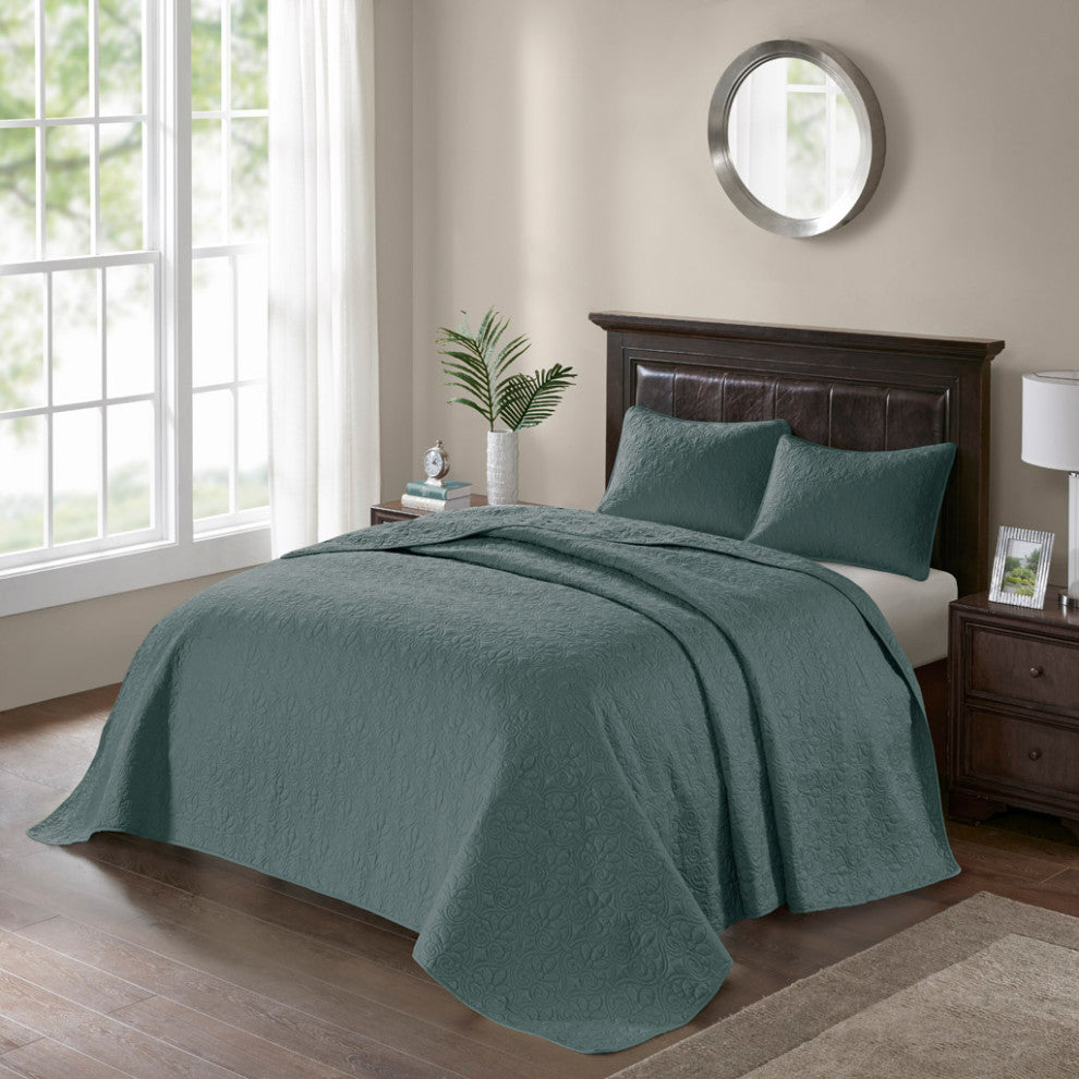 Madison Park Quebec 3 Piece Reversible Bedspread Set