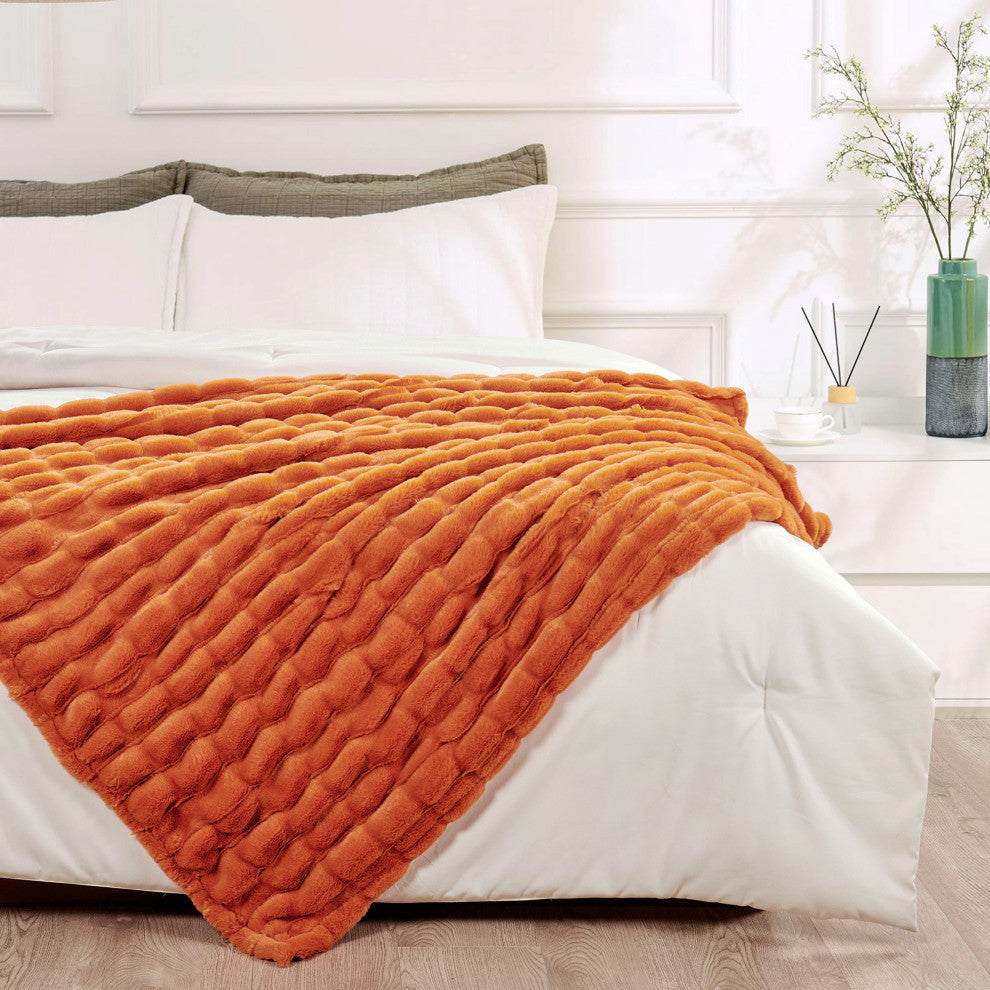 Stretchy Solid Color Faux Fur Throw
