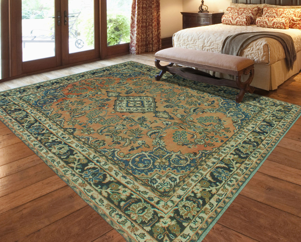 Semi-Antique Villads Rust/Ivory Rug, 6'9x9'3
