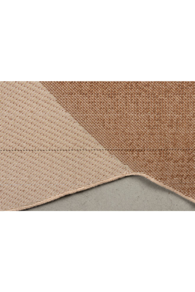 Organic Shaped Woven Rug 5' x 8', Zuiver Phila, Brown