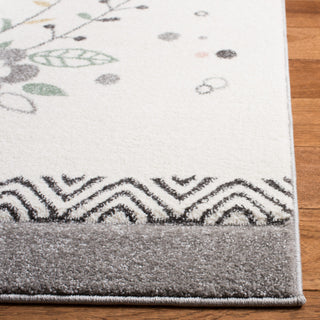 Safavieh Carousel Kids Collection CRK187A Rug, Ivory/Pink, 2'3" X 6'