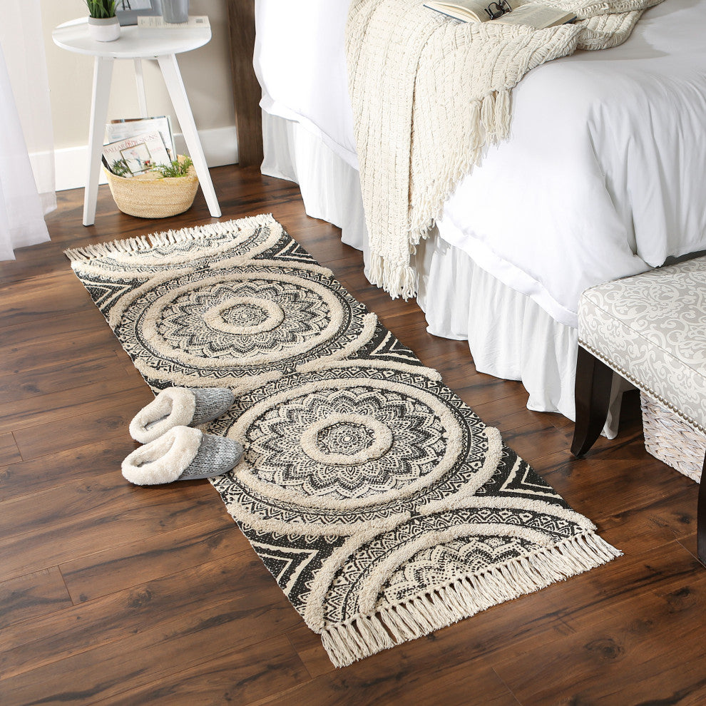 Black Printed Natural Hand-Loomed Shag Rug Runner 2Ft 3Inx6Ft