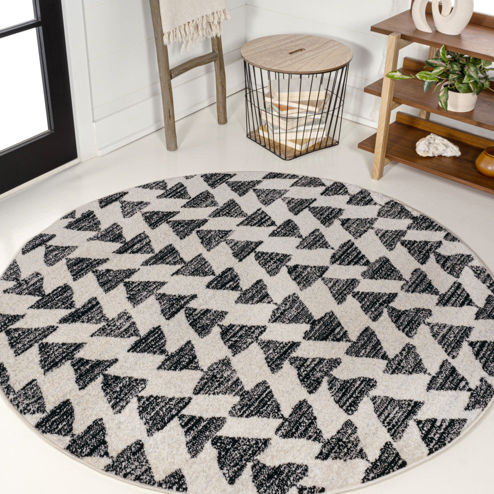 Aisha Moroccan Triangle Geometric Cream/Black 9' Round Area Rug