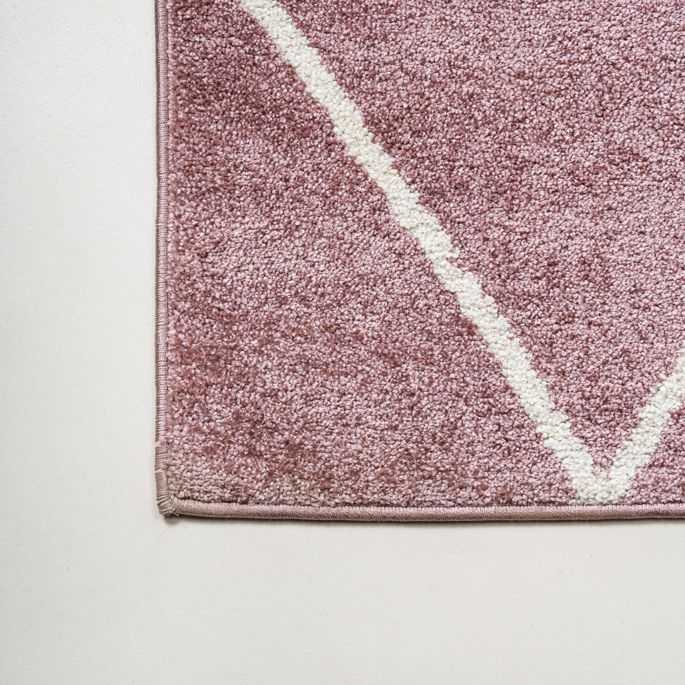 Cole Minimalist Diamond Trellis Rose/White 2'x8' Runner Rug