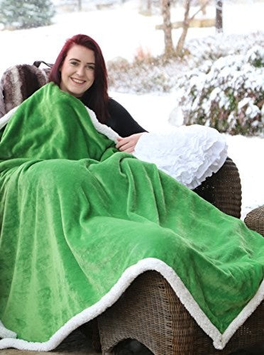 Large Extra Plush Sherpa Throw Blanket 68X54, Solid Emerald Green
