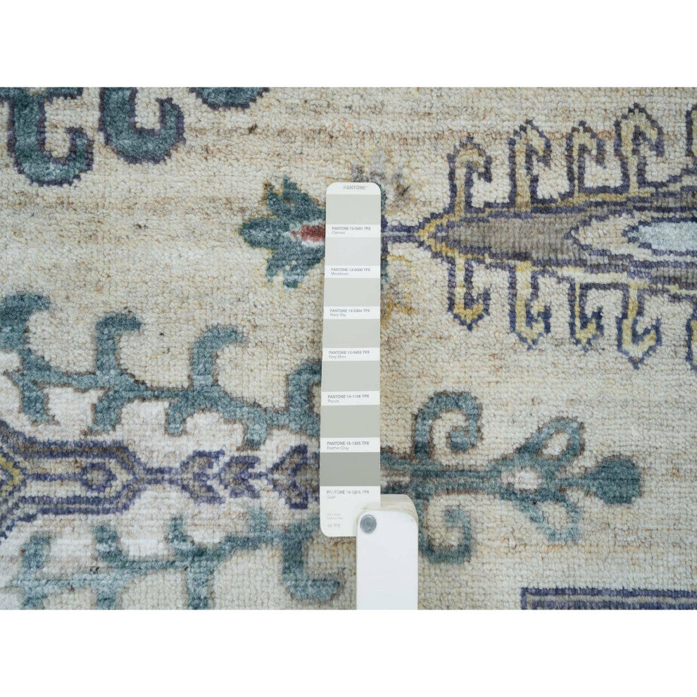 Ivory Wool Hand Knotted Reimagined Persian Viss Round Oriental Rug, 9'9"x9'9"